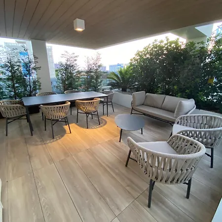 Апартаменты Penthouse Golden Lux
